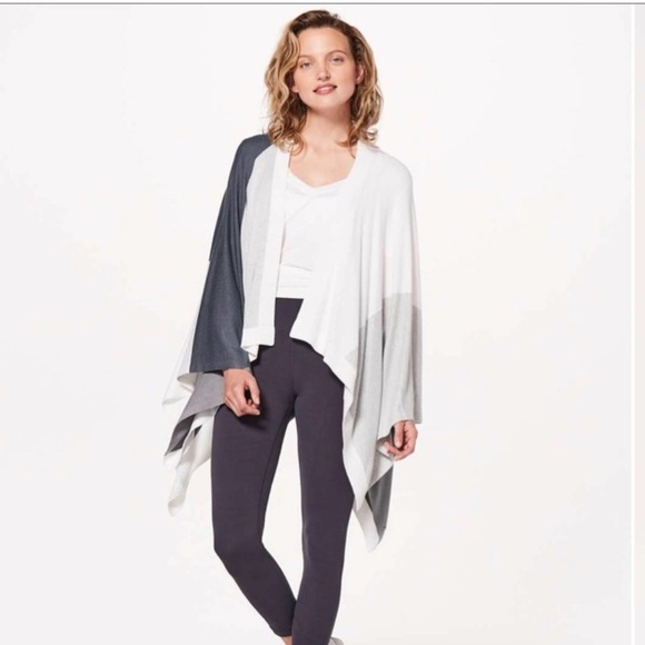 14. Lululemon Gray Color Block Hatha Wrap Sweater - Picture 3 of 16